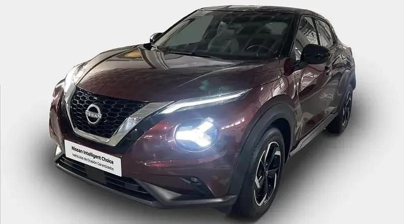 Usado Nissan Juke N-Connecta 114 CV (83 kW) 2024 Burgundy (metalizado) SUV