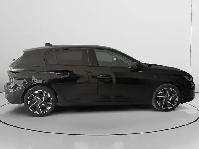 Usado Peugeot 308 Allure 130 CV (95 kW) 2024 Negro Berlina