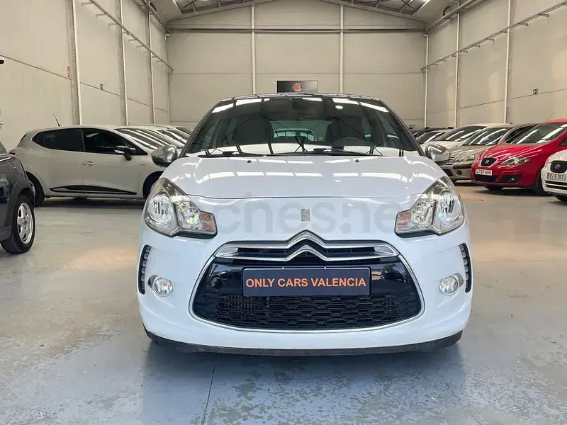 Usado Citroën DS3 92 CV (67 kW) 2010 Blanco Utilitario