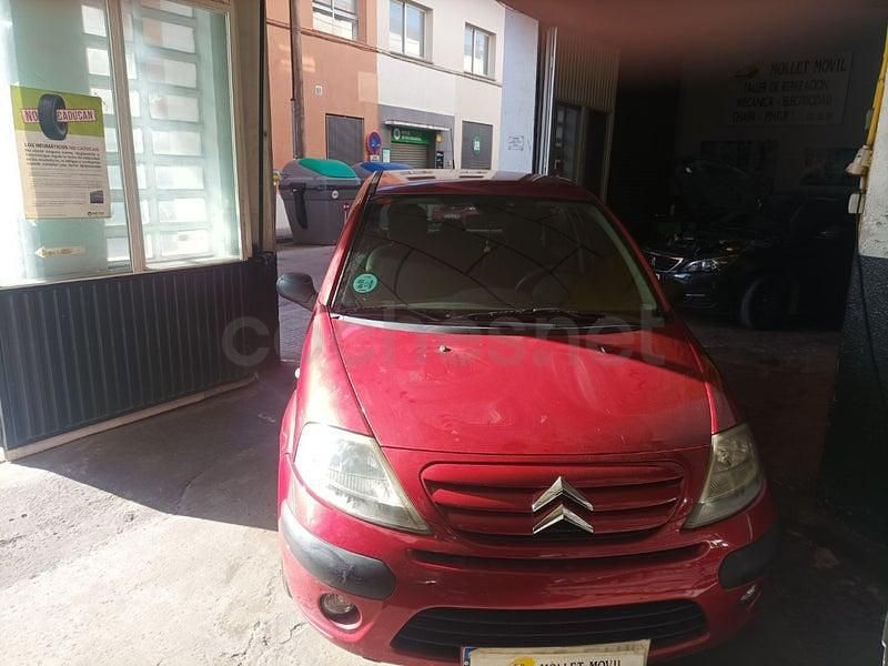 Usado Citroën C3 Exclusive 90 CV (66 kW) 2006 Rojo Berlina