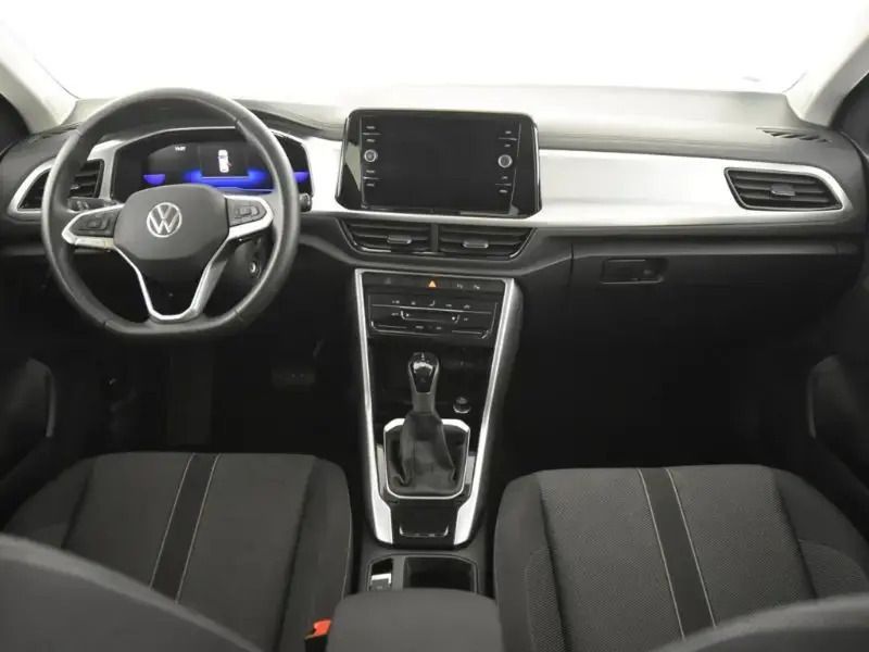 Usado VW T-Roc Life 150 CV (110 kW) 2024 Azul SUV