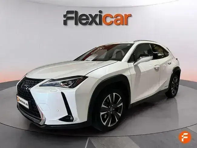 Usado Lexus UX Business Edition 184 CV (135 kW) 2020 Blanco SUV
