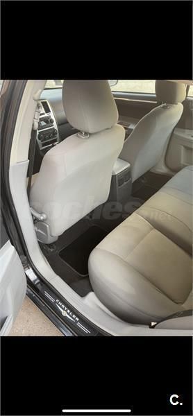 Usado Chrysler 300C 218 CV (160 kW) 2007 Negro Berlina