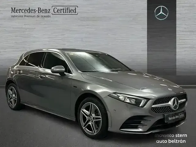 Usado Mercedes A250 218 CV (160 kW) 2020 Gris Utilitario