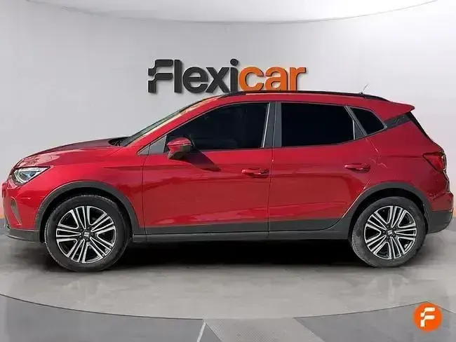 Usado Seat Arona Xperience 110 CV (80 kW) 2023 Rojo SUV