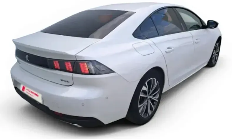 Usado Peugeot 508 Allure 131 CV (96 kW) 2023 Blanco