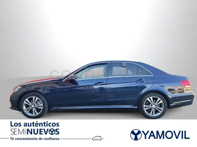 Usado Mercedes E220 Avantgarde 170 CV (125 kW) 2016 Azul Berlina