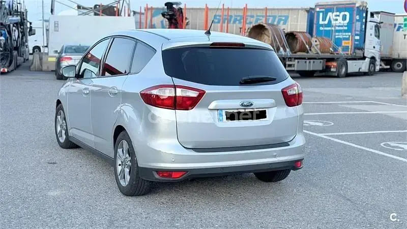 Usado Ford C-MAX Titanium 115 CV (84 kW) 2015 Gris / plata Monovolumen