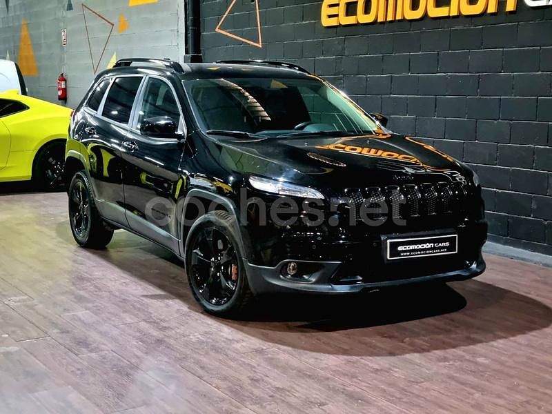 Usado Jeep Cherokee Night Eagle 200 CV (147 kW) 2017 Negro SUV