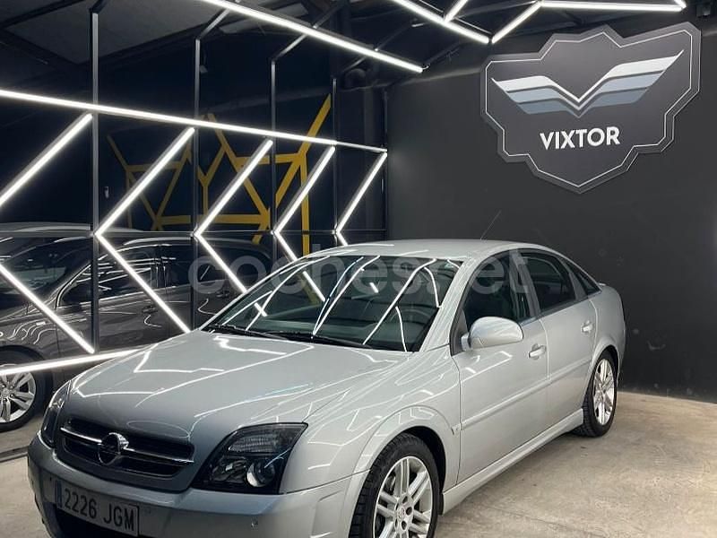 Usado Opel Vectra GTS 147 CV (108 kW) 2003 Gris / plata Berlina