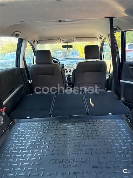 Usado Toyota Corolla Verso Luna 129 CV (94 kW) 2005 Azul Monovolumen