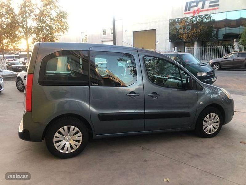 Usado Citroën Berlingo 120 CV (88 kW) 2012 Azul Monovolumen