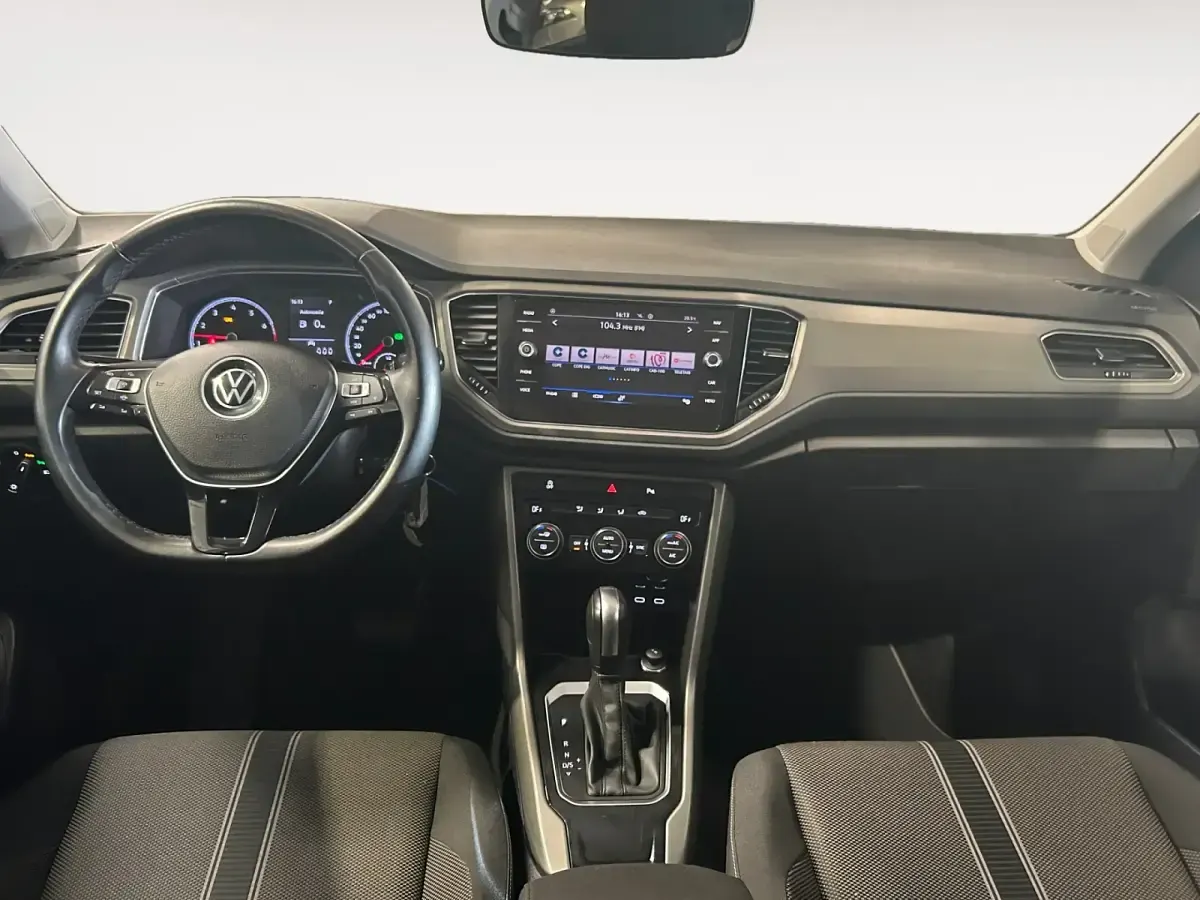 Usado VW T-Roc Advance 150 CV (110 kW) 2021 Blanco SUV