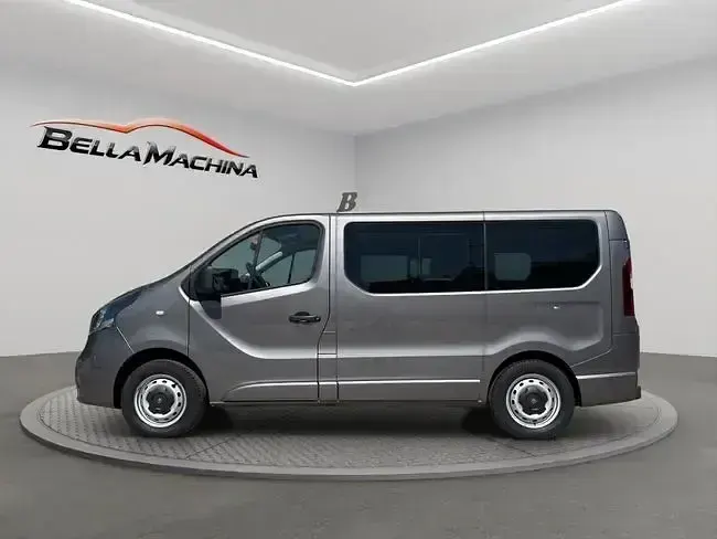 Usado Opel Vivaro 116 CV (85 kW) 2015 Gris Monovolumen