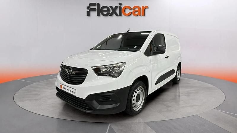 Usado Opel Combo Edition 102 CV (75 kW) 2022 Blanco Monovolumen