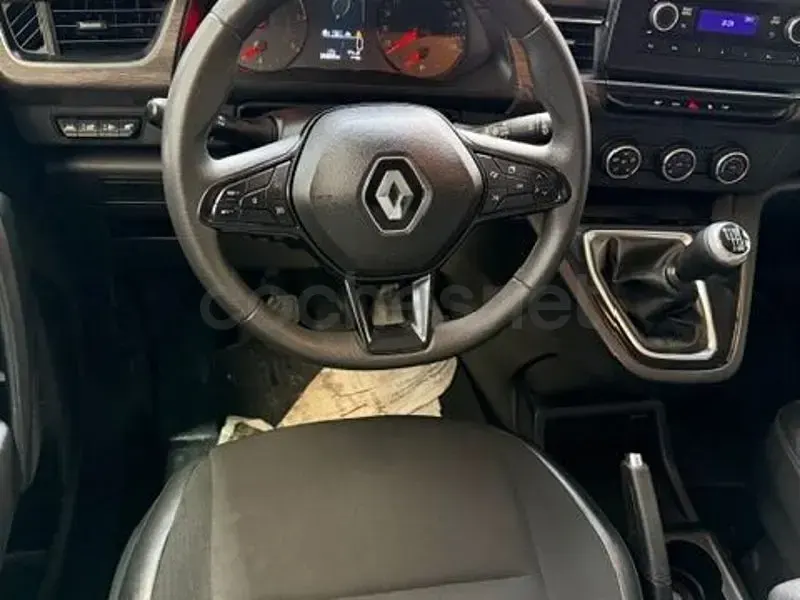 Begagnad Renault Kangoo Techno 115 HK (84 kW) 2022 Vit Minibuss