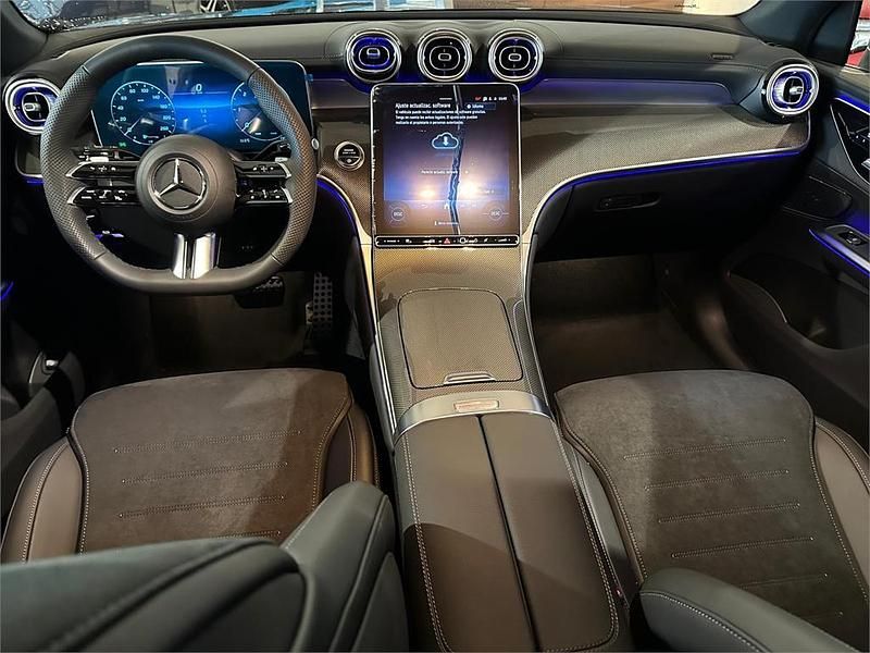 Nuevo Mercedes GLC220 197 CV (144 kW) 2026 Negro SUV