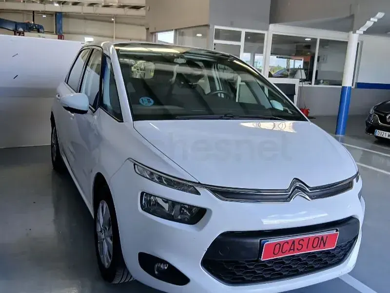 Usado Citroën C4 Picasso Live 120 CV (88 kW) 2016 Blanco Monovolumen