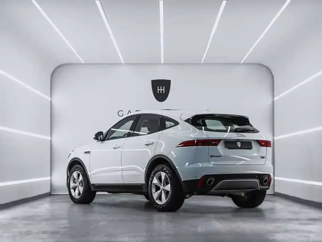 Usado Jaguar F-Pace Prestige 250 CV (183 kW) 2018 SUV