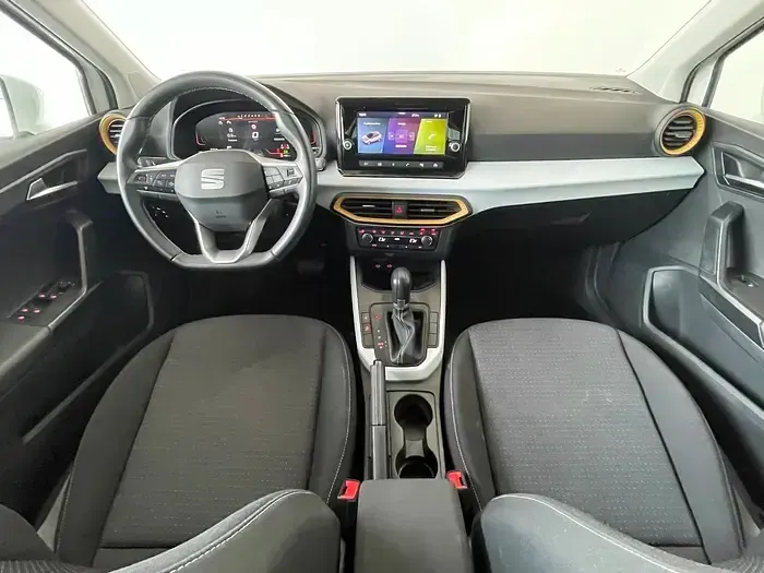 Usado Seat Arona Style 116 CV (85 kW) 2025 Blanco SUV