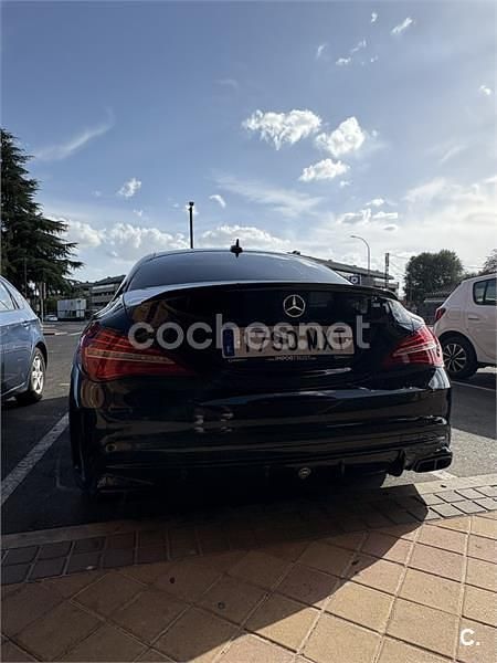Usado Mercedes CLA45 AMG 381 CV (280 kW) 2018 Negro Berlina