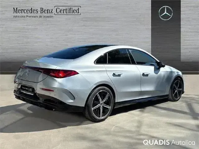 Nuevo Mercedes CLA180 156 CV (114 kW) 2026 Plata hightech Berlina
