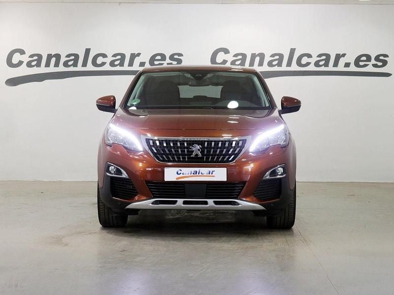 Usado Peugeot 3008 Allure 130 CV (95 kW) 2019 Naranja SUV