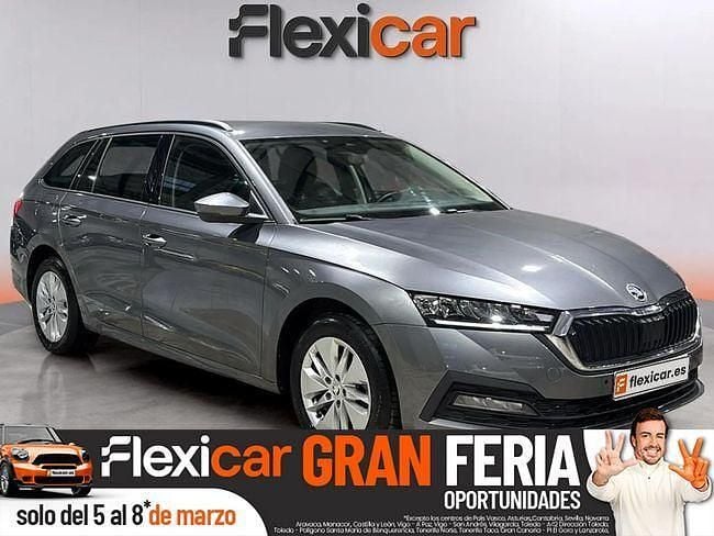 Usado Skoda Octavia Ambition 115 CV (84 kW) 2022 Gris Familiar