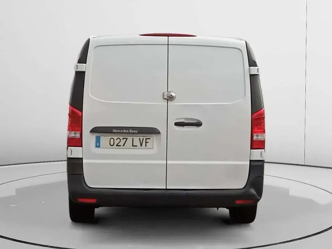 Usado Mercedes e-Vito 85 kW (116 CV) 2021 Blanco Van