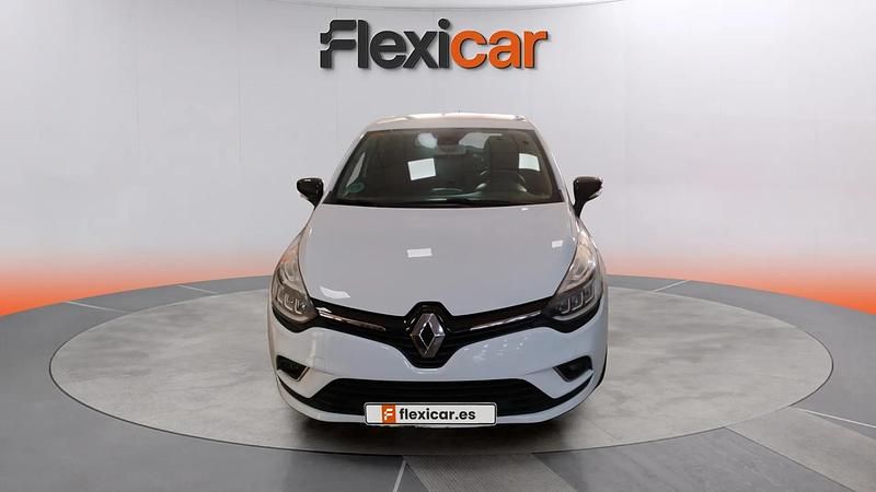 Usado Renault Clio IV Life 75 CV (55 kW) 2017 Blanco Utilitario