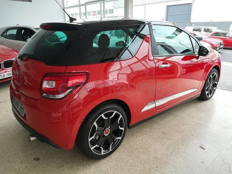 Usado Citroën DS3 Style 92 CV (67 kW) 2011 Rojo Berlina