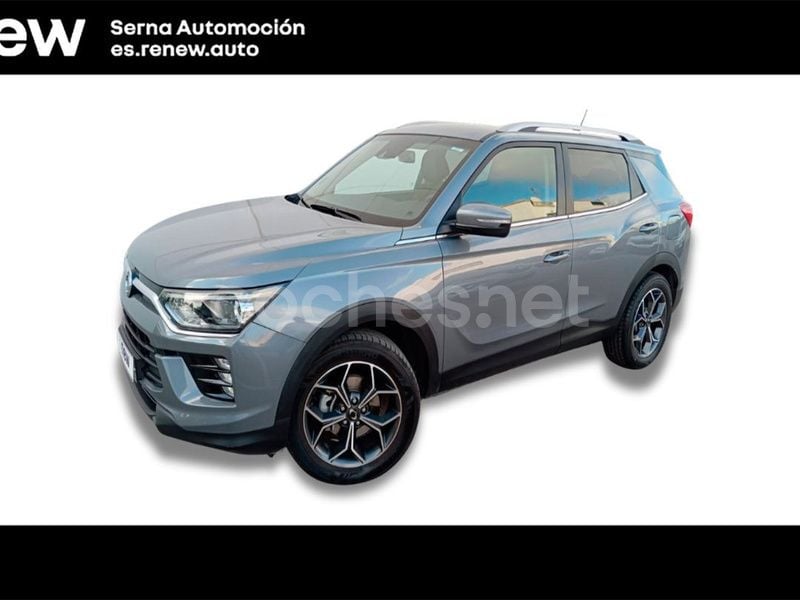 Gris / plata Usado 2022 Ssangyong Korando SUV | 21.900 € (Un poco caro) - Imagen 1/4
