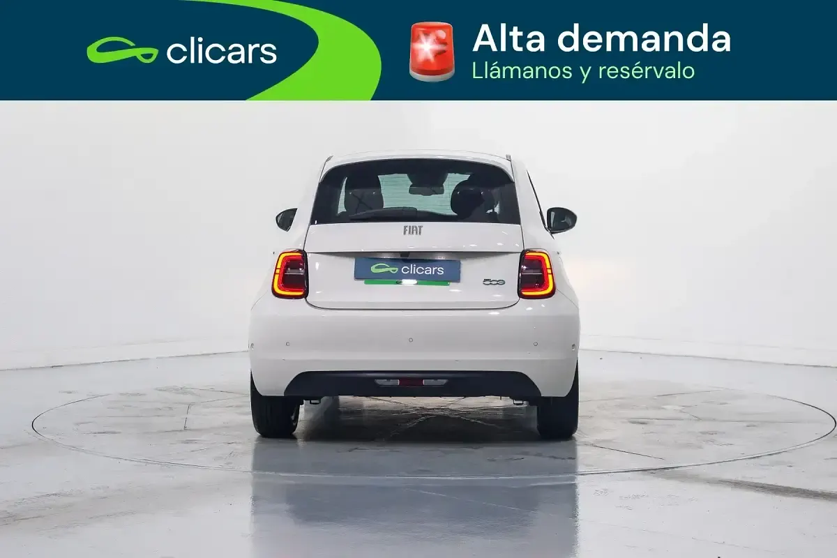 Usado Fiat 500e 86 kW (118 CV) 2024 Blanco Berlina