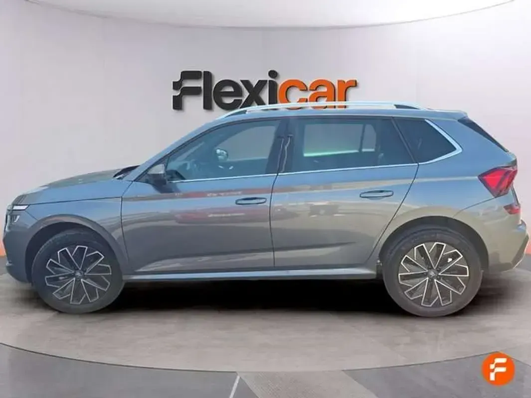 Usado Skoda Kamiq 116 CV (85 kW) 2025 Gris SUV