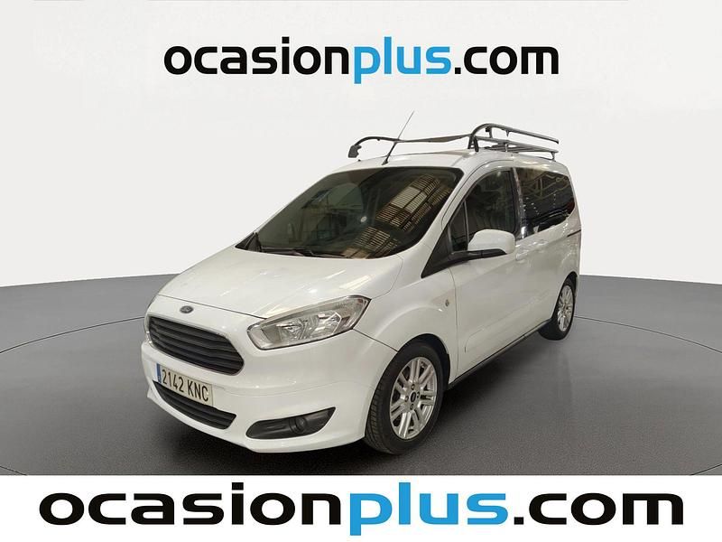 Usado Ford Tourneo Courier Titanium 100 CV (73 kW) 2018 Blanco Monovolumen