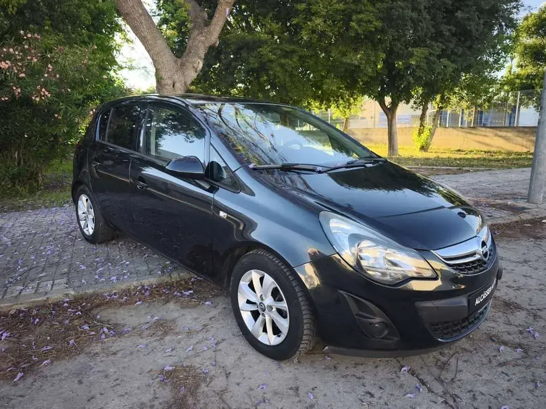 Usado Opel Corsa Selective 101 CV (74 kW) 2014 Gris Utilitario