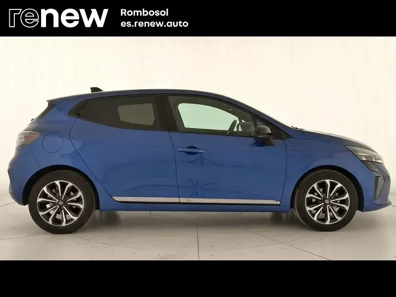 Usado Renault Clio V Techno 100 CV (73 kW) 2025 Azul Berlina