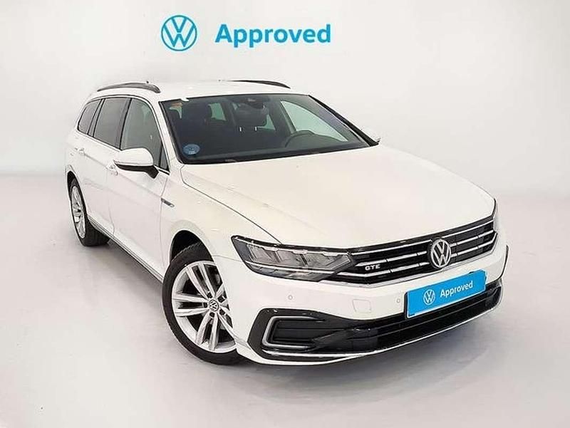 Blanco Usado 2021 VW Passat GTE Familiar | 19.950 € (Precio justo) - Imagen 1/4