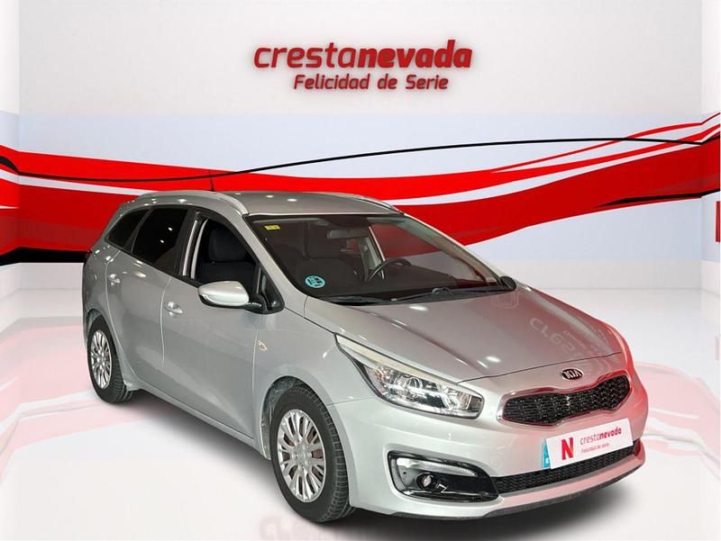Usado Kia Ceed GT 110 CV (80 kW) 2016 Gris Utilitario