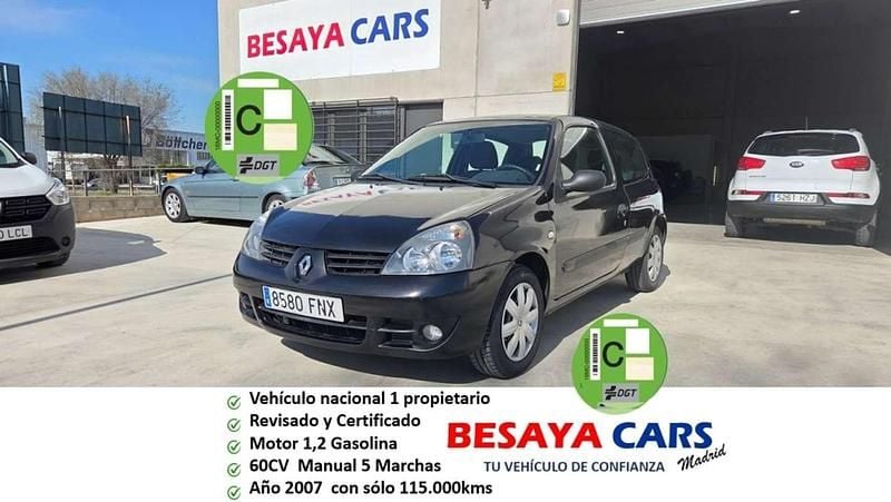 Usado Renault Clio II Authentique 75 CV (55 kW) 2007 Negro Utilitario