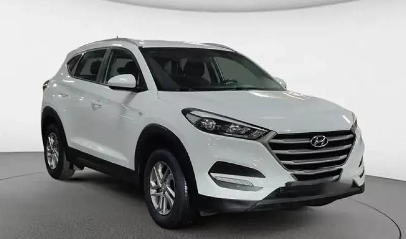 Blanco Usado 2015 Hyundai Tucson GO! SUV | 13.490 € (Precio justo) - Imagen 1/4