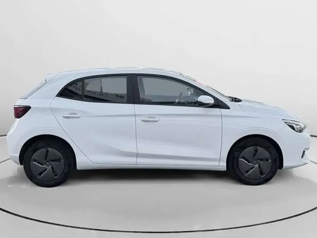 Usado MG MG3 116 CV (85 kW) 2025 Blanco Utilitario