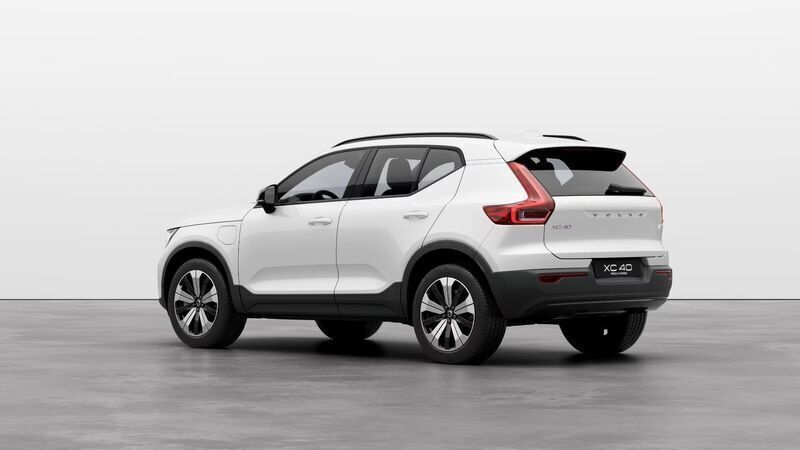 Usado Volvo XC40 Plus 211 CV (155 kW) 2023 Blanco SUV