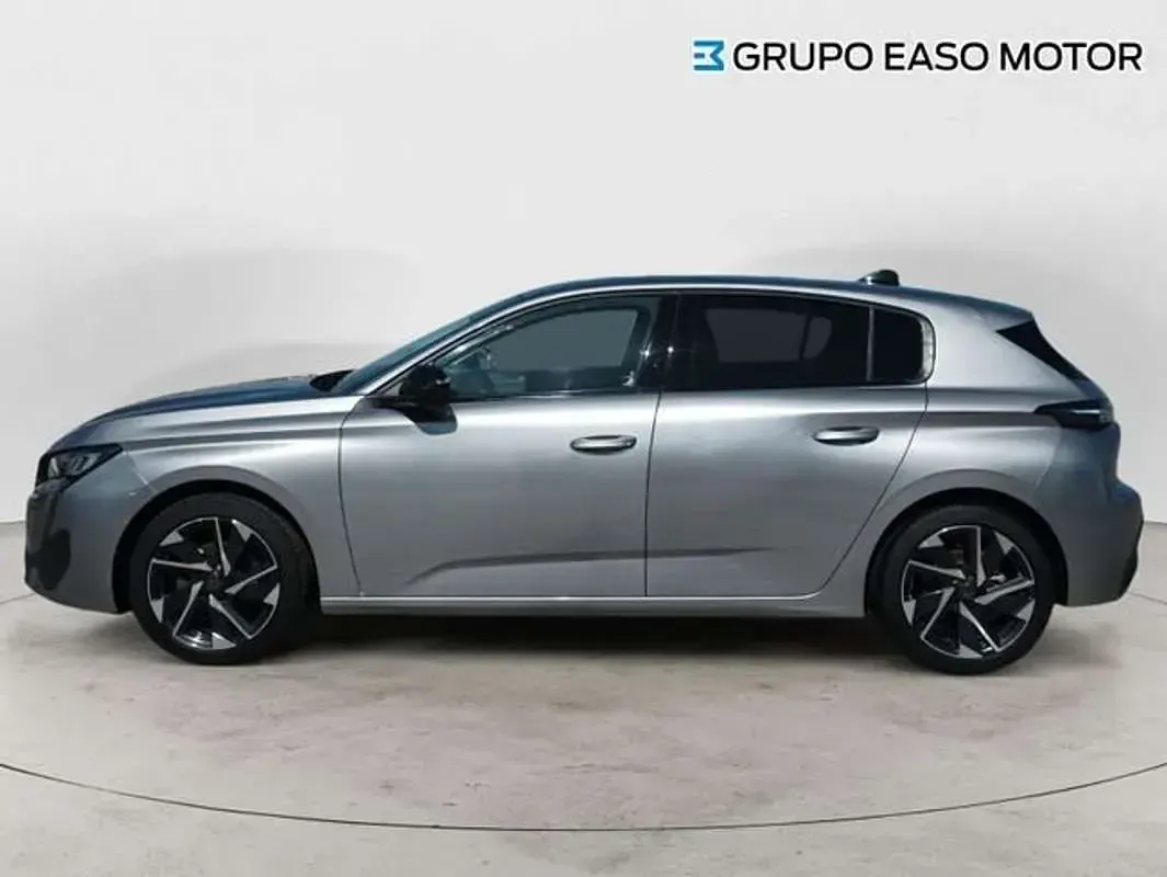 Usado Peugeot 308 Allure 131 CV (96 kW) 2024 Gris Utilitario