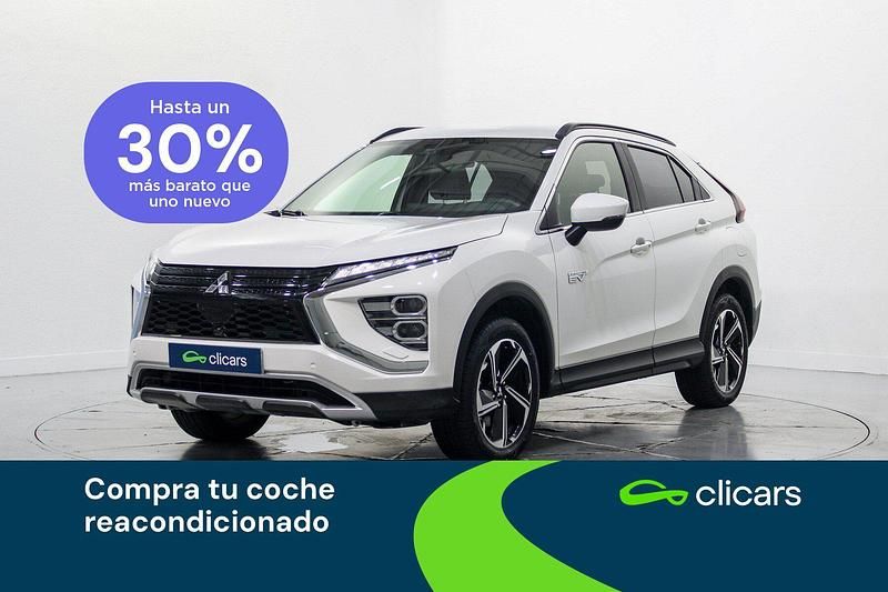 Blanco Usado 2023 Mitsubishi Eclipse Cross Motion SUV | 23.490 € (Un poco caro) - Imagen 1/4