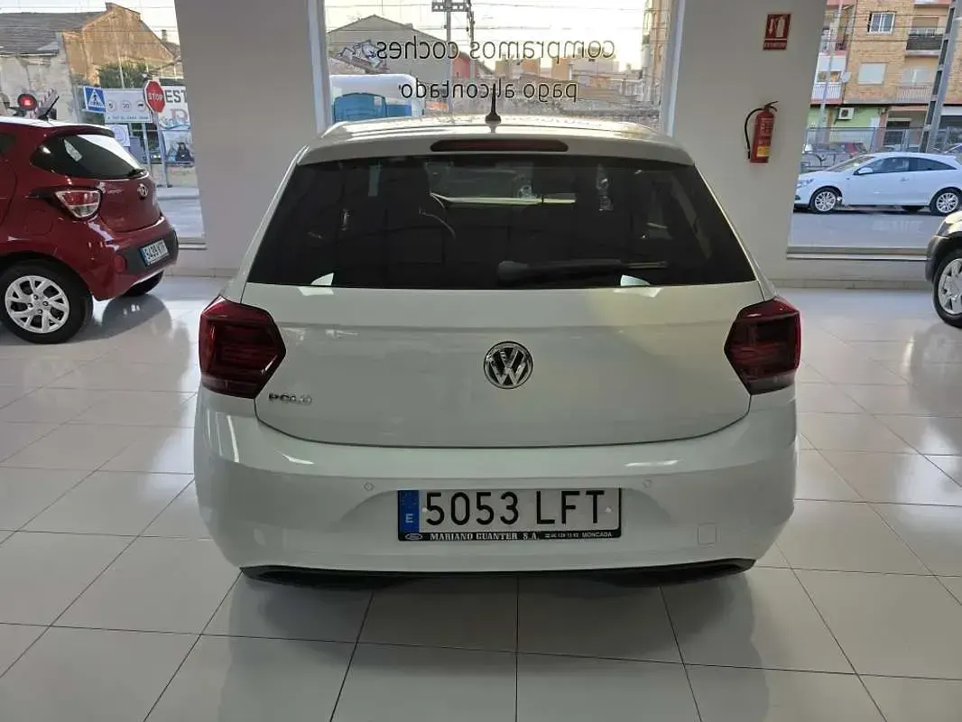 Usado VW Polo Sportline 116 CV (85 kW) 2020 Blanco Utilitario