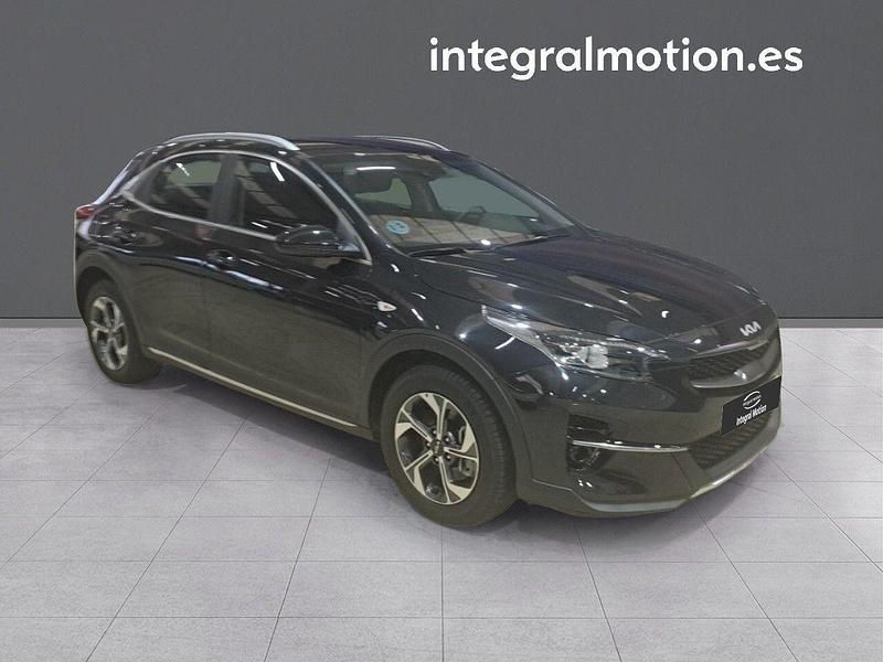 Usado Kia XCeed 119 CV (87 kW) 2022 Negro SUV
