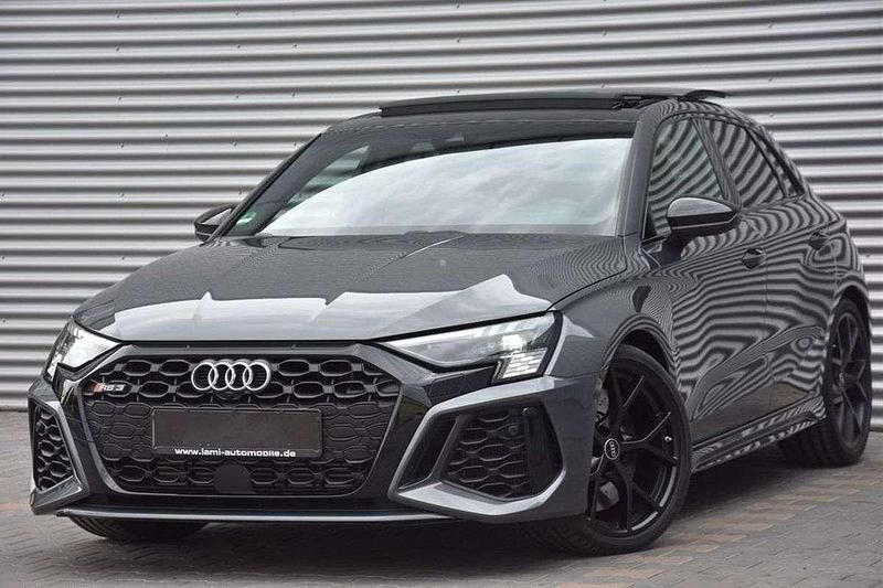 Grisnegro Usado 2022 Audi RS3 Sportback Utilitario | 63.000 € (Precio justo) - Imagen 1/4