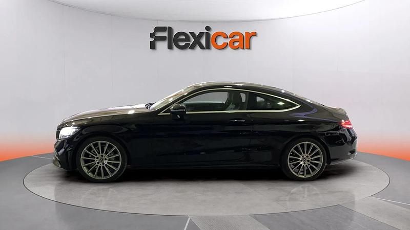 Usado Mercedes C220 194 CV (142 kW) 2018 Negro Coupe