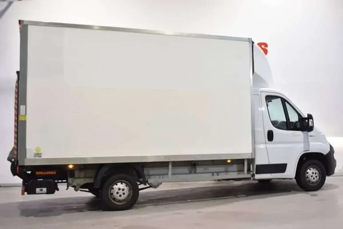 Usado Fiat Ducato 131 CV (96 kW) 2019 Blanco Van
